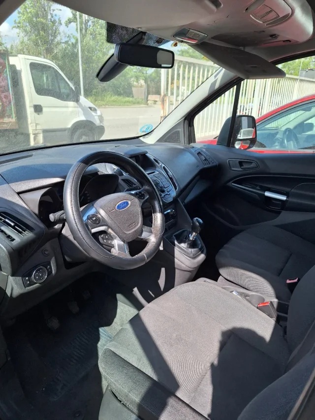 Ford Tourneo Connect - Imagen 6